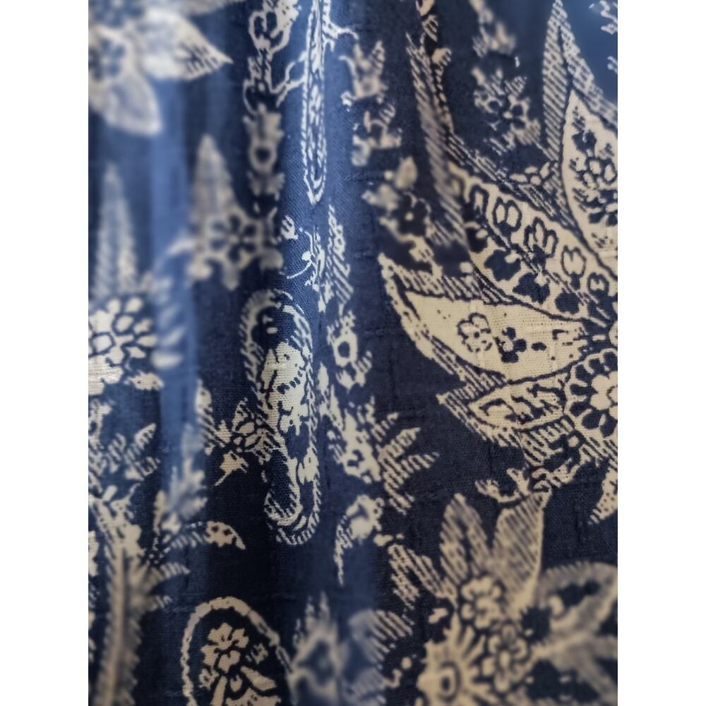 Ann Taylor Petite Blue and White Paisley Dress - Picture 2 of 7